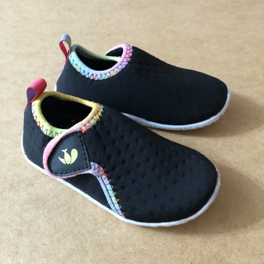 Toddler Water Shoes size 5